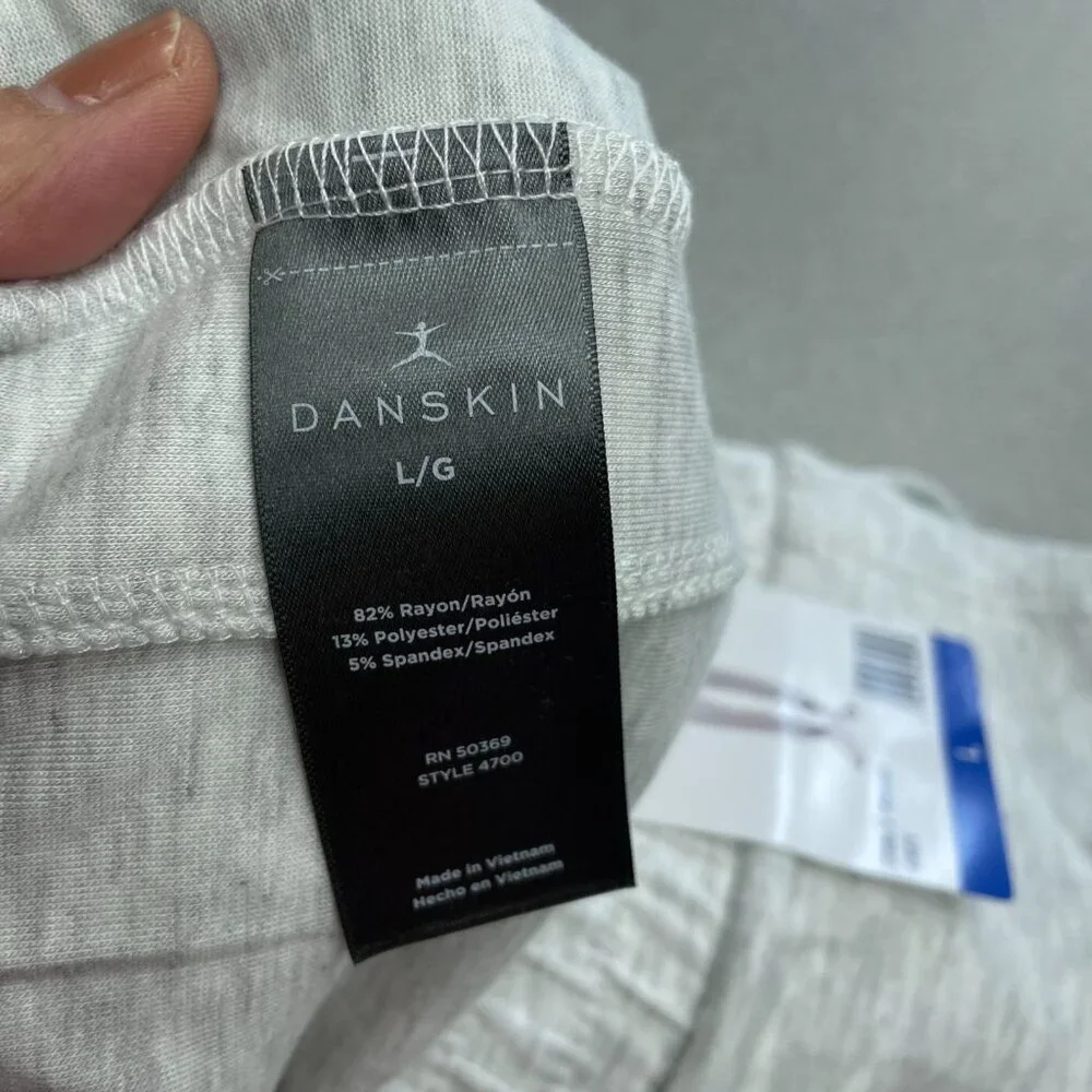Danskin Women's L Luxe Retro Jogger Pants Grey  N0408